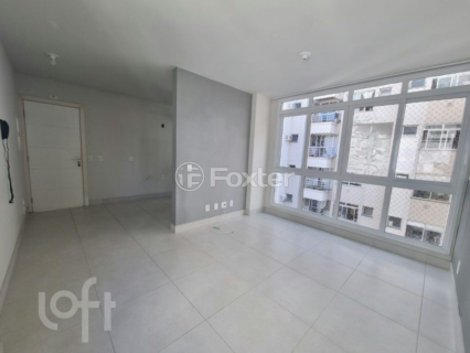 Image 27 - 886842