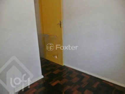 Image 7 - 886850