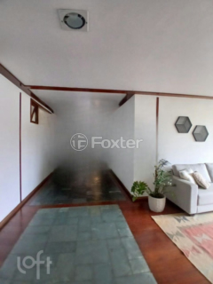 Image 11 - 886922