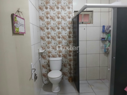 Image 8 - 886959