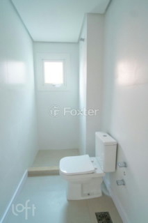 Image 9 - 886960