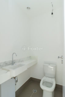Image 34 - 887020