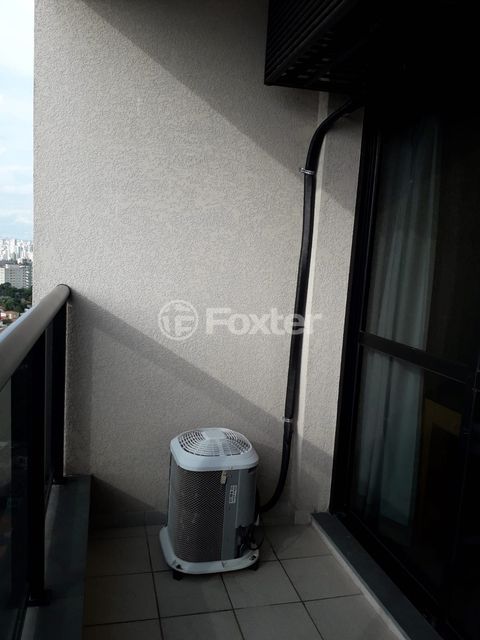 Image 8 - 887264