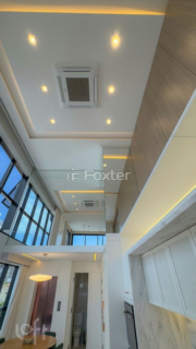 Image 51 - 887387