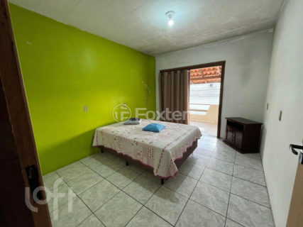 Image 11 - 887502