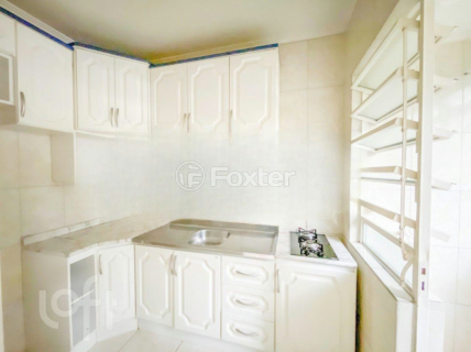 Image 7 - 887520