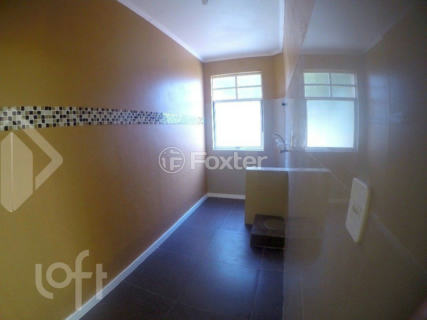 Image 7 - 887620