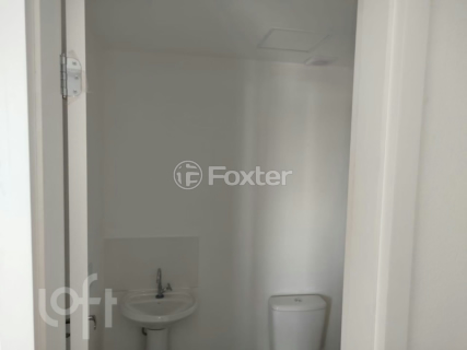 Image 7 - 887634