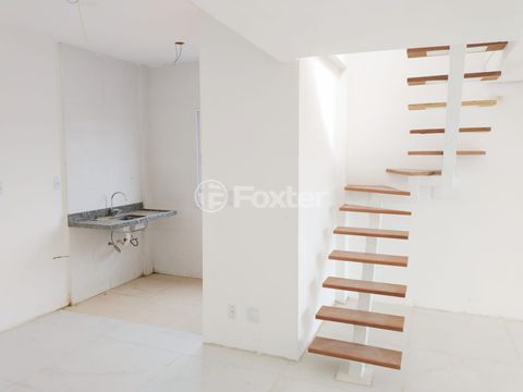 Image 7 - 887659