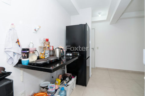 Image 20 - 887672