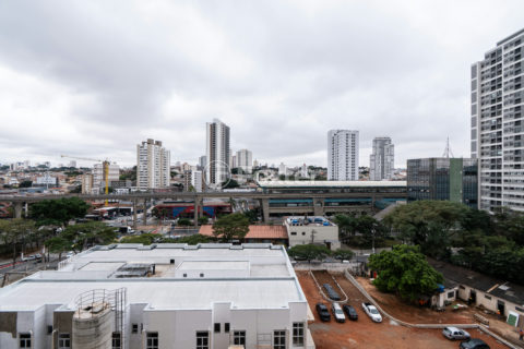 Image 4 - 887672