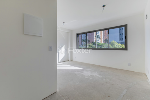 Image 3 - 887695