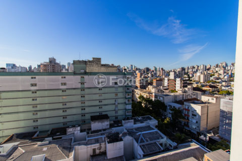 Image 7 - 887712