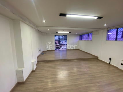 Image 7 - 887714