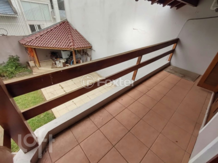 Image 7 - 887762