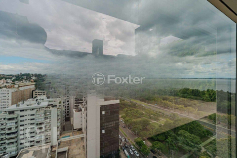 Image 23 - 887778