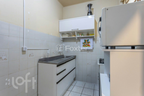 Image 3 - 887835
