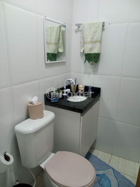 Image 9 - 887844