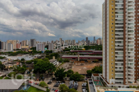 Image 8 - 887863