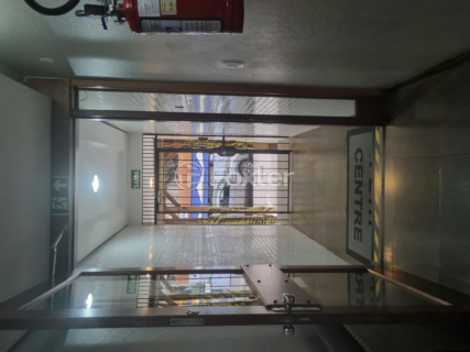 Image 9 - 887865
