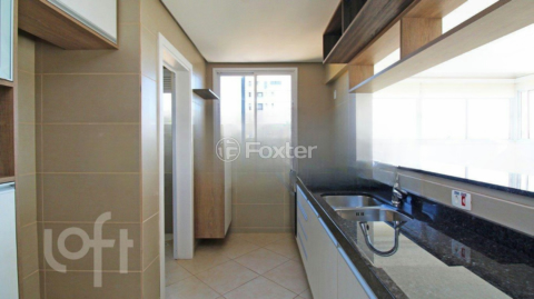Image 9 - 887901