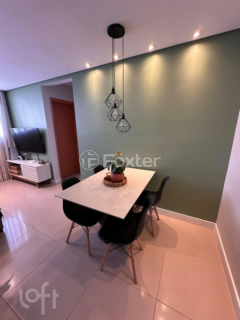 Image 7 - 887971