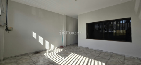 Image 38 - 887997