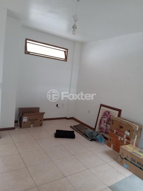 Image 9 - 888115