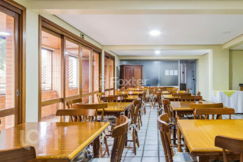 Image 34 - 888375