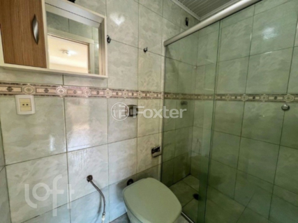 Image 8 - 888390