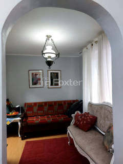 Image 3 - 888515
