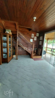 Image 20 - 888604