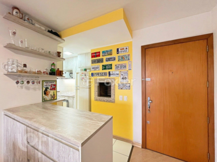 Image 9 - 888769