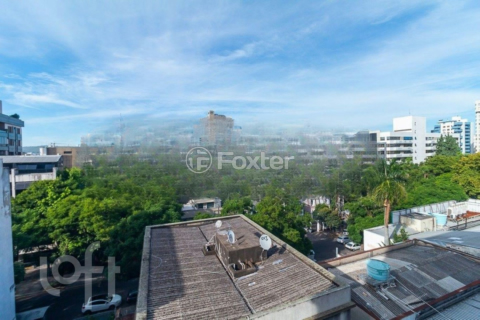 Image 5 - 888988
