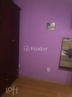 Image 4 - 889373