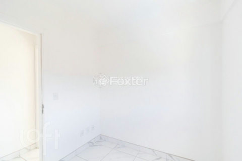 Image 18 - 889517