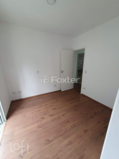 Image 9 - 889591