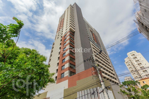 Image 35 - 889601
