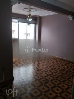 Image 8 - 889621