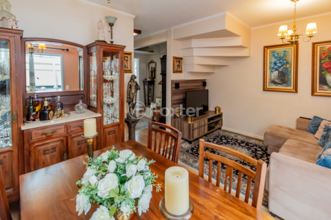 Image 7 - 889646