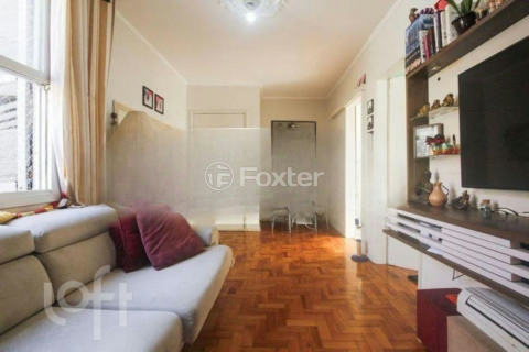 Image 7 - 889667