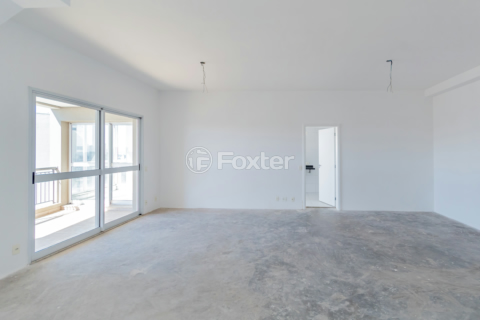 Image 34 - 890032