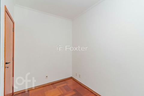 Image 30 - 890470