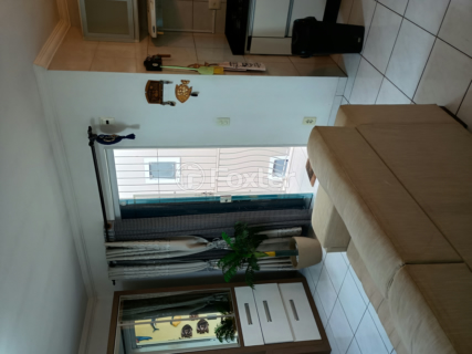 Image 2 - 890569