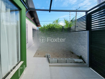 Image 30 - 890667