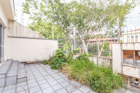 Image 81 - 890824