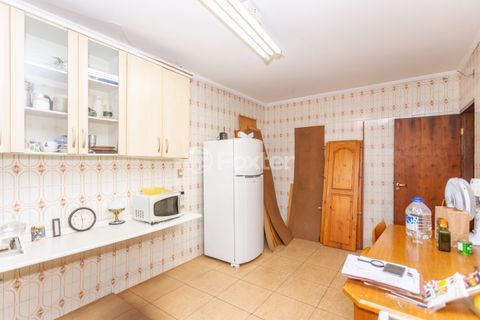 Image 19 - 890824