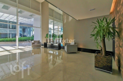 Image 66 - 890917