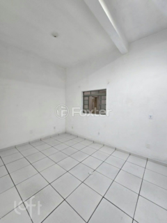 Image 8 - 891074