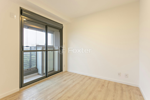Image 7 - 891184